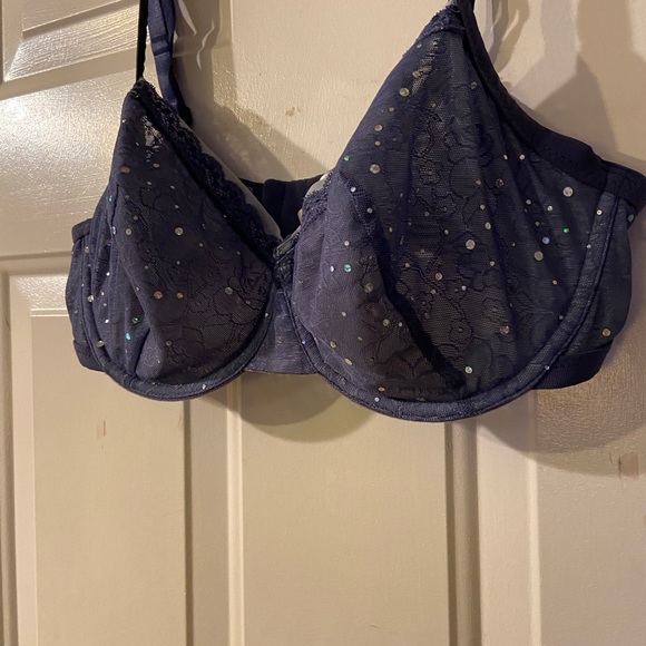 Women’s Bra 36D - Picture 2 of 3